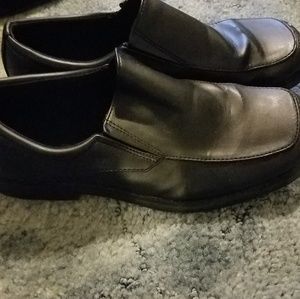 4 pairs black dress shoes